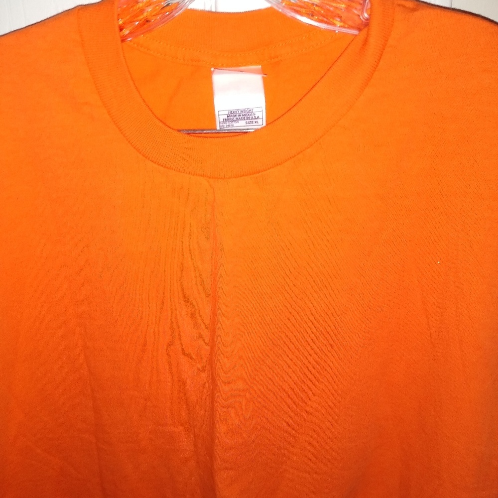 Tee shirt